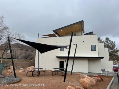 Modern Townhomes for Sale in Grand Junction, CO - Velo Ridge on The Golf Club At Redlands Mesa in Colorado - for sale on GolfHomes.com, golf home, golf lot