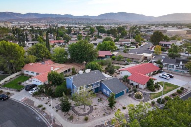 Welcome to this stunning home in the highly sought-after on Antelope Valley Country Club in California - for sale on GolfHomes.com, golf home, golf lot