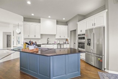 Welcome to this stunning luxury home located in the desirable on Lakewood Oaks Golf Club, Ltd. in Missouri - for sale on GolfHomes.com, golf home, golf lot
