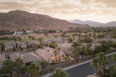 Charming single story home on the West Gate at Red Rock Country on Red Rock Country Club in Nevada - for sale on GolfHomes.com, golf home, golf lot