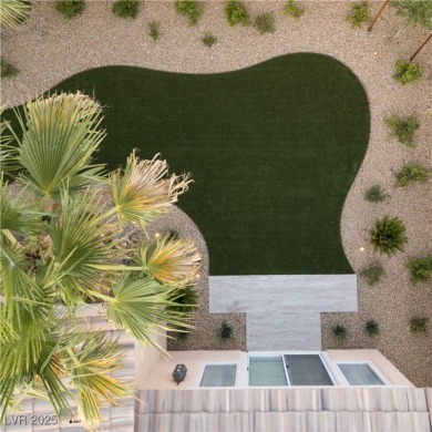 Charming single story home on the West Gate at Red Rock Country on Red Rock Country Club in Nevada - for sale on GolfHomes.com, golf home, golf lot