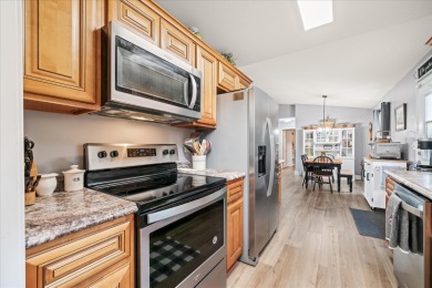 Move-In Ready Home in Lake Tansi! Take a look at this 2-bedroom on Lake Tansi Village Country Club in Tennessee - for sale on GolfHomes.com, golf home, golf lot