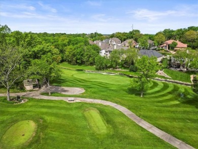 Welcome to this stunning luxury home located in the desirable on Lakewood Oaks Golf Club, Ltd. in Missouri - for sale on GolfHomes.com, golf home, golf lot