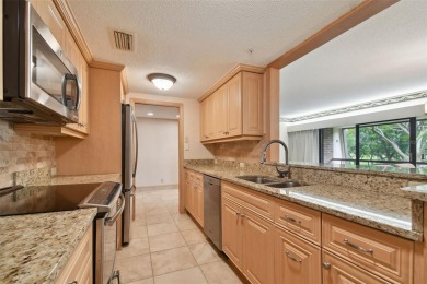 Two Bedroom/Two Bath *C* Unit-This two-door entry Two on Innisbrook Resort and Golf Club in Florida - for sale on GolfHomes.com, golf home, golf lot