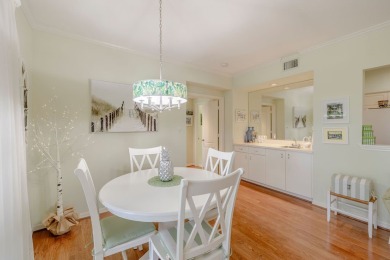 Wake up to the beautiful Joe Lee course and a big lake view!! on Oak Harbor Country Club in Florida - for sale on GolfHomes.com, golf home, golf lot