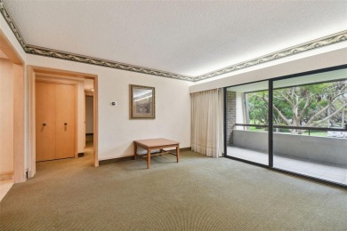 Two Bedroom/Two Bath *C* Unit-This two-door entry Two on Innisbrook Resort and Golf Club in Florida - for sale on GolfHomes.com, golf home, golf lot