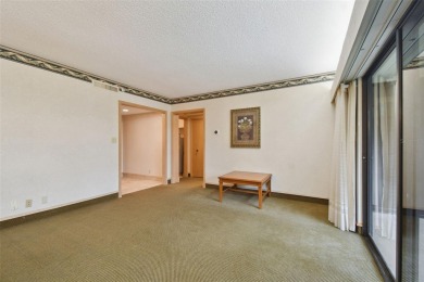 Two Bedroom/Two Bath *C* Unit-This two-door entry Two on Innisbrook Resort and Golf Club in Florida - for sale on GolfHomes.com, golf home, golf lot