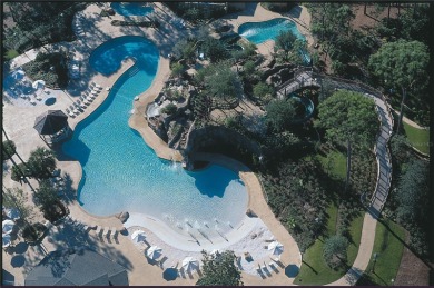 Two Bedroom/Two Bath *C* Unit-This two-door entry Two on Innisbrook Resort and Golf Club in Florida - for sale on GolfHomes.com, golf home, golf lot