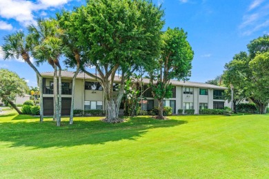 NEW ON THE MARKET - Fully renovated 1st floor 2BR/2BA condo with on Hunters Run Golf and Country Club in Florida - for sale on GolfHomes.com, golf home, golf lot