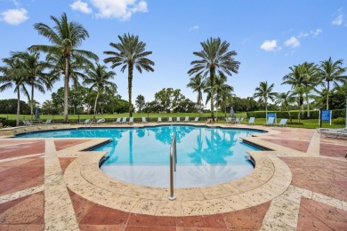 Don't miss this chance to own a beautifully 3-bedroom on Palm Beach Polo and Country Club in Florida - for sale on GolfHomes.com, golf home, golf lot