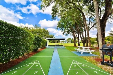 Discover this beautifully maintained 2BR 2BA condo in the on Oriole Golf and Tennis Club in Florida - for sale on GolfHomes.com, golf home, golf lot