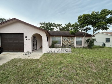 INVESTOR SPECIAL! 2 bedroom, 2 bathroom, 1 car garage home in on Sea Pines Golf Club in Florida - for sale on GolfHomes.com, golf home, golf lot