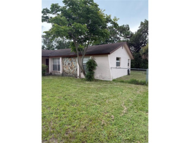 INVESTOR SPECIAL! 2 bedroom, 2 bathroom, 1 car garage home in on Sea Pines Golf Club in Florida - for sale on GolfHomes.com, golf home, golf lot
