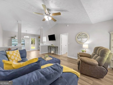 Welcome to this charming well maintained 3-bed, 2-bath move-in on Turtle Cove Golf Course in Georgia - for sale on GolfHomes.com, golf home, golf lot