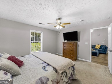 Welcome to this charming well maintained 3-bed, 2-bath move-in on Turtle Cove Golf Course in Georgia - for sale on GolfHomes.com, golf home, golf lot