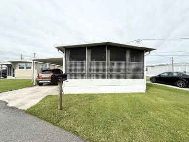 DONT MISS OUT ON THIS VERY CLEAN & WELL-MAINTAINED home is on Lone Palm Golf Club in Florida - for sale on GolfHomes.com, golf home, golf lot