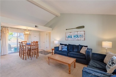 Don't miss out on this fabulous 2 bedroom 2 bathroom no step on The Oaks Golf Course in Missouri - for sale on GolfHomes.com, golf home, golf lot