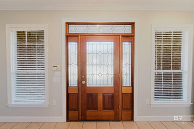 Welcome to this spacious home located in a mature neighborhood on Quail Creek Golf Course in Alabama - for sale on GolfHomes.com, golf home, golf lot