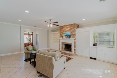 Welcome to this spacious home located in a mature neighborhood on Quail Creek Golf Course in Alabama - for sale on GolfHomes.com, golf home, golf lot