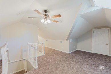 Welcome to this spacious home located in a mature neighborhood on Quail Creek Golf Course in Alabama - for sale on GolfHomes.com, golf home, golf lot