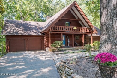 A stunning Log Home in Tellico Village! Discover the perfect on Toqua Golf Course - Loudon County in Tennessee - for sale on GolfHomes.com, golf home, golf lot