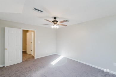 Welcome to this spacious home located in a mature neighborhood on Quail Creek Golf Course in Alabama - for sale on GolfHomes.com, golf home, golf lot