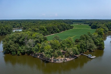 *Sunnyside Farm* is a rare gem in the Northern Neck of Virginia on Indian Creek Yacht and Country Club in Virginia - for sale on GolfHomes.com, golf home, golf lot