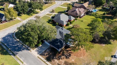 Welcome to this spacious home located in a mature neighborhood on Quail Creek Golf Course in Alabama - for sale on GolfHomes.com, golf home, golf lot