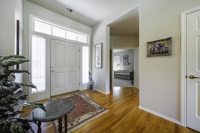 Stunning, contemporary single level 3 bed, 3 bath home perfectly on Rogue Valley Country Club in Oregon - for sale on GolfHomes.com, golf home, golf lot