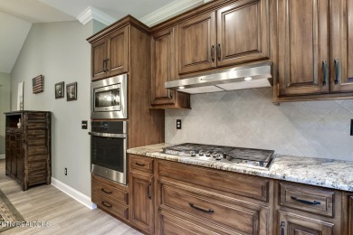 Welcome to 129 Dudi Trail in Kahite! The community offers an on Tellico Village -The Links At Kahite Golf Course in Tennessee - for sale on GolfHomes.com, golf home, golf lot
