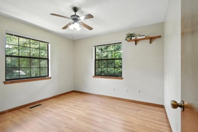 OPEN SUNDAY 2-4pm 7/13! Northeast Tallahassee, Florida Killearn on Killearn Country Club and Inn in Florida - for sale on GolfHomes.com, golf home, golf lot