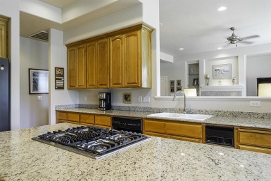 Stunning, contemporary single level 3 bed, 3 bath home perfectly on Rogue Valley Country Club in Oregon - for sale on GolfHomes.com, golf home, golf lot
