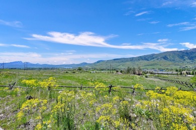 Rare turn key end-unit with unobstructed views! This beautifully on Wolf Creek Golf Club and Resort in Utah - for sale on GolfHomes.com, golf home, golf lot