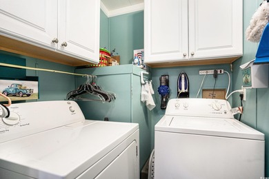 Beautiful 3-bedroom, 2 bath home nestled in the wonderful on Indian Wells Golf Course in South Carolina - for sale on GolfHomes.com, golf home, golf lot