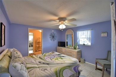 WELCOME TO YOUR FLORIDA RETIREMENT OASIS OR FULL-TIME LIVING on Southern Dunes Golf and Country Club in Florida - for sale on GolfHomes.com, golf home, golf lot