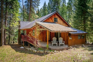 Very private cabin/home at the end of a dead-end road. Warm on Terrace Lakes Golf Resort in Idaho - for sale on GolfHomes.com, golf home, golf lot