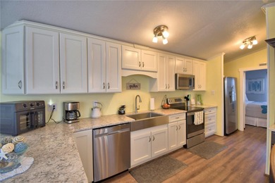 WELCOME TO YOUR FLORIDA RETIREMENT OASIS OR FULL-TIME LIVING on Southern Dunes Golf and Country Club in Florida - for sale on GolfHomes.com, golf home, golf lot