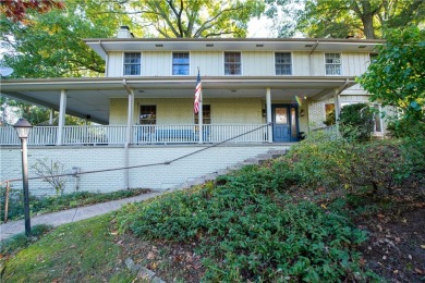 Perfect blend of Traditional and Contemporary with tons of on Edgewood Country Club in Pennsylvania - for sale on GolfHomes.com, golf home, golf lot