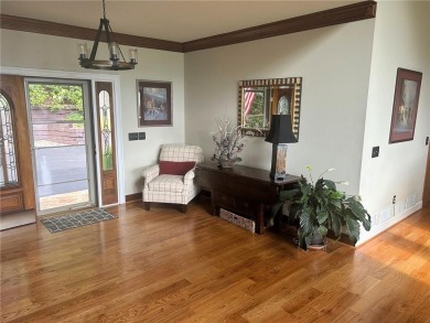 This beautiful 5BDRM/3FB/2HB Country-Traditional home enjoys an on Big Canoe Golf Club - Cherokee in Georgia - for sale on GolfHomes.com, golf home, golf lot