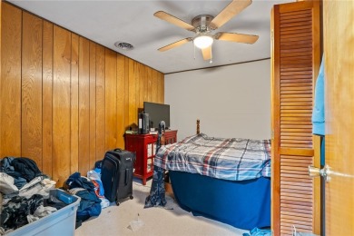 RARE 3-unit on a golf course! Recently renovated and full of on Greenview Country Club - Greenview in New York - for sale on GolfHomes.com, golf home, golf lot