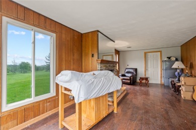 RARE 3-unit on a golf course! Recently renovated and full of on Greenview Country Club - Greenview in New York - for sale on GolfHomes.com, golf home, golf lot