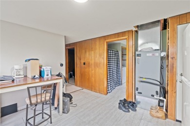 RARE 3-unit on a golf course! Recently renovated and full of on Greenview Country Club - Greenview in New York - for sale on GolfHomes.com, golf home, golf lot