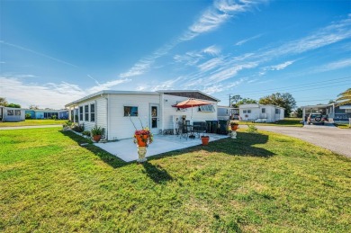 One or more photo(s) has been virtually staged. SELLER FINANCING on Sabal Trace Golf and Country Club in Florida - for sale on GolfHomes.com, golf home, golf lot