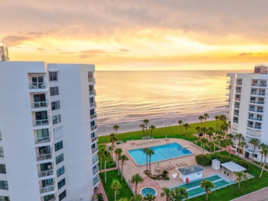 Rarely available and beautifully renovated 11th floor Penthouse on Links on Longboat Golf Club in Florida - for sale on GolfHomes.com, golf home, golf lot