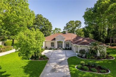 LIVE THE GOOD LIFE IN SILVERTHORN
Welcome to 5301 Legend Hills on Silverthorn Country Club in Florida - for sale on GolfHomes.com, golf home, golf lot