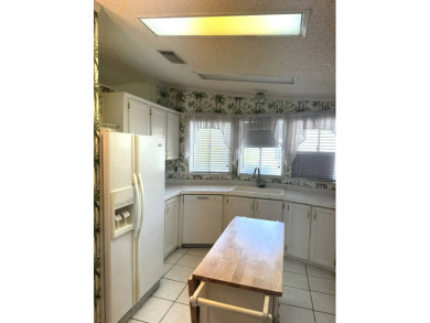Here's a home that has enormous potential. Great open floor plan on The Meadows At Countrywood in Florida - for sale on GolfHomes.com, golf home, golf lot