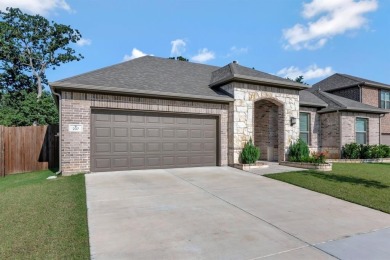 Welcome to this beautiful home! This 4 bedrooms, 3 full on Cross Timbers Golf Course in Texas - for sale on GolfHomes.com, golf home, golf lot