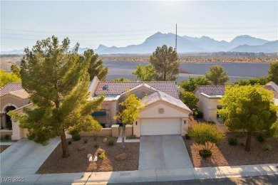 Beautifully updated home in the heart of Sun City Summerlin with on Highland Falls Golf Club in Nevada - for sale on GolfHomes.com, golf home, golf lot