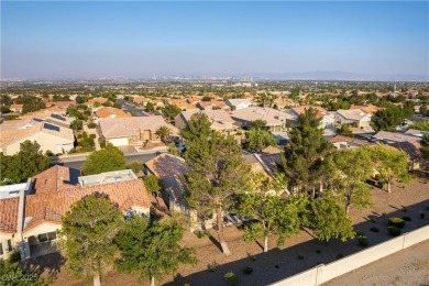 Beautifully updated home in the heart of Sun City Summerlin with on Highland Falls Golf Club in Nevada - for sale on GolfHomes.com, golf home, golf lot