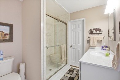 Welcome to 21 Starboard Tack, a 3BR/3BA home located in the on Keowee Key Golf and Country Club in South Carolina - for sale on GolfHomes.com, golf home, golf lot